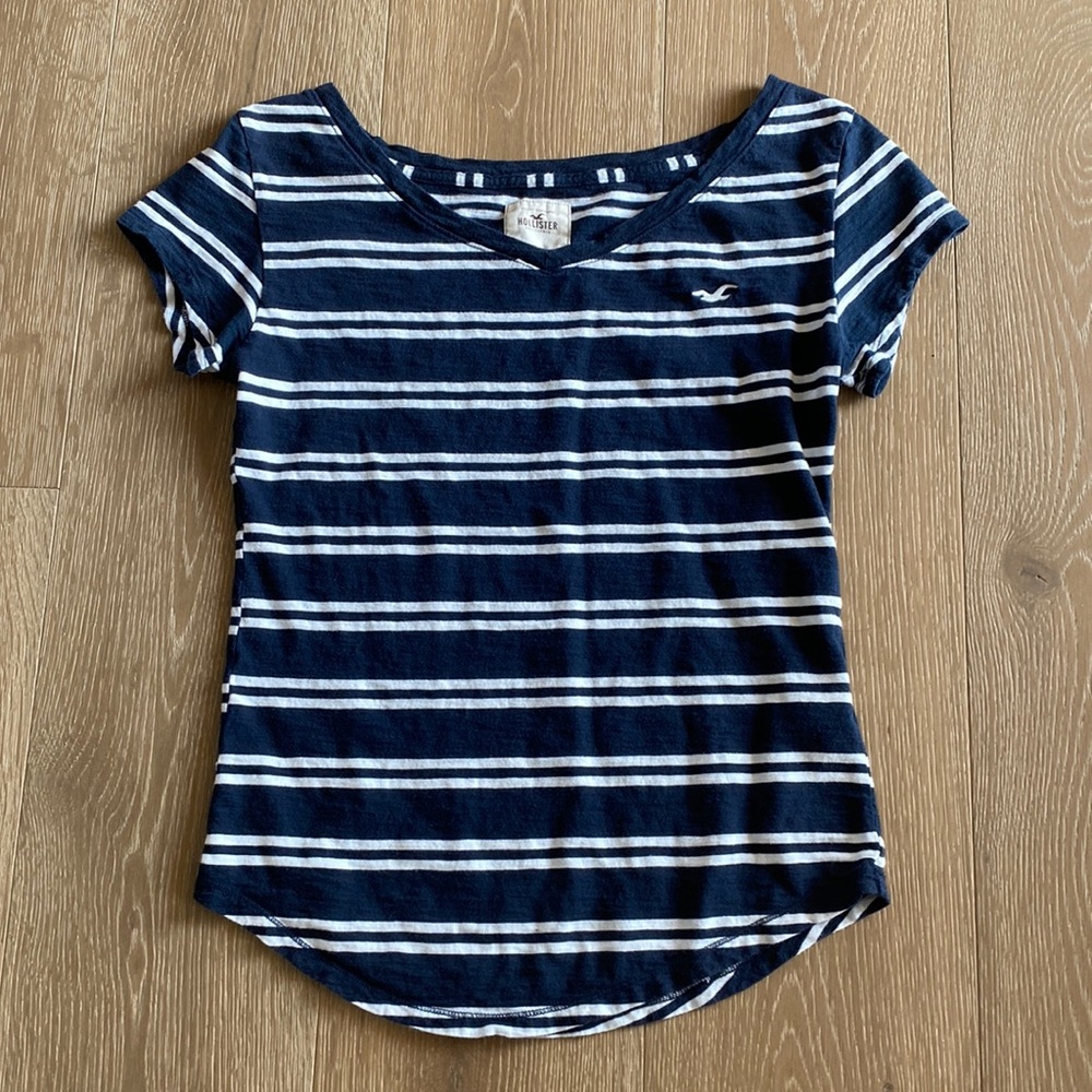 Hollister Short Sleeve Shirt